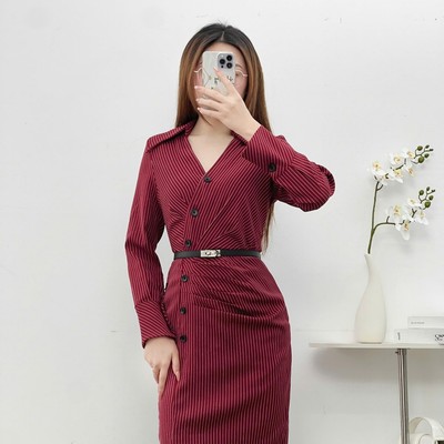Đầm Nữ 𝐂𝐂𝐇𝐀𝐓 Dáng Ôm Kẻ Dori Chất Liệu Tuytsi Cao Cấp Sang Trọng 24VDS7001OT
