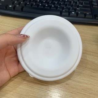 1 nắp đậy phễu máy hút sữa momcozy S12