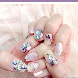 đá khối gắn móng 20 viên Nail