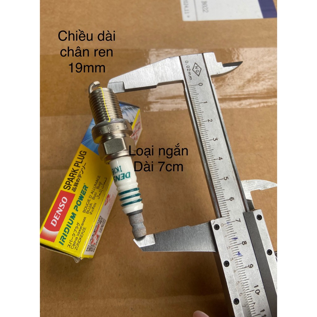 Bugi đánh lửa DENSO bạch kim giác 16. Hộp 4 cái.