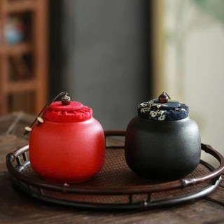 Lọ gốm sứ cao cấp đựng trà nắp gấm/ Hũ gốm đựng trà đẹp