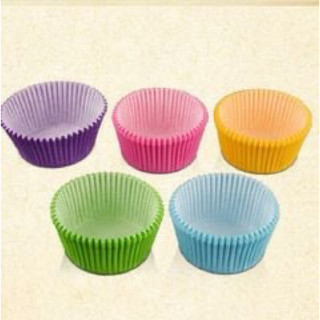 Cupcake mềm lót socola đáy 2cm (Dây 600c)