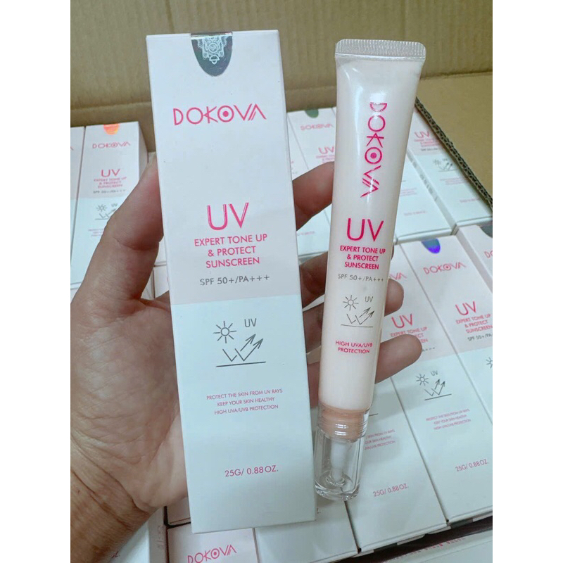Kem chống nắng vật lý quang phổ rộng Dokova Expert Tone Up & Protect Suncreen Gốc 1.180k