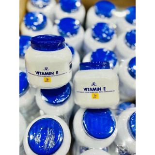 Kem dưỡng ẩm vitamin e aron thái lan