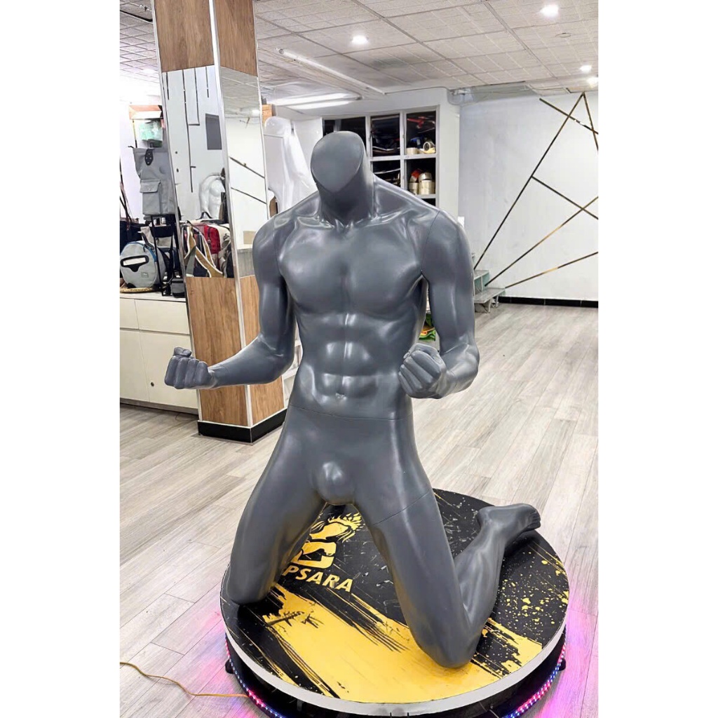 Manocanh thể thao nam dáng quỳ gối/ phụ kiện thời trang/ màu xám, mã MS106