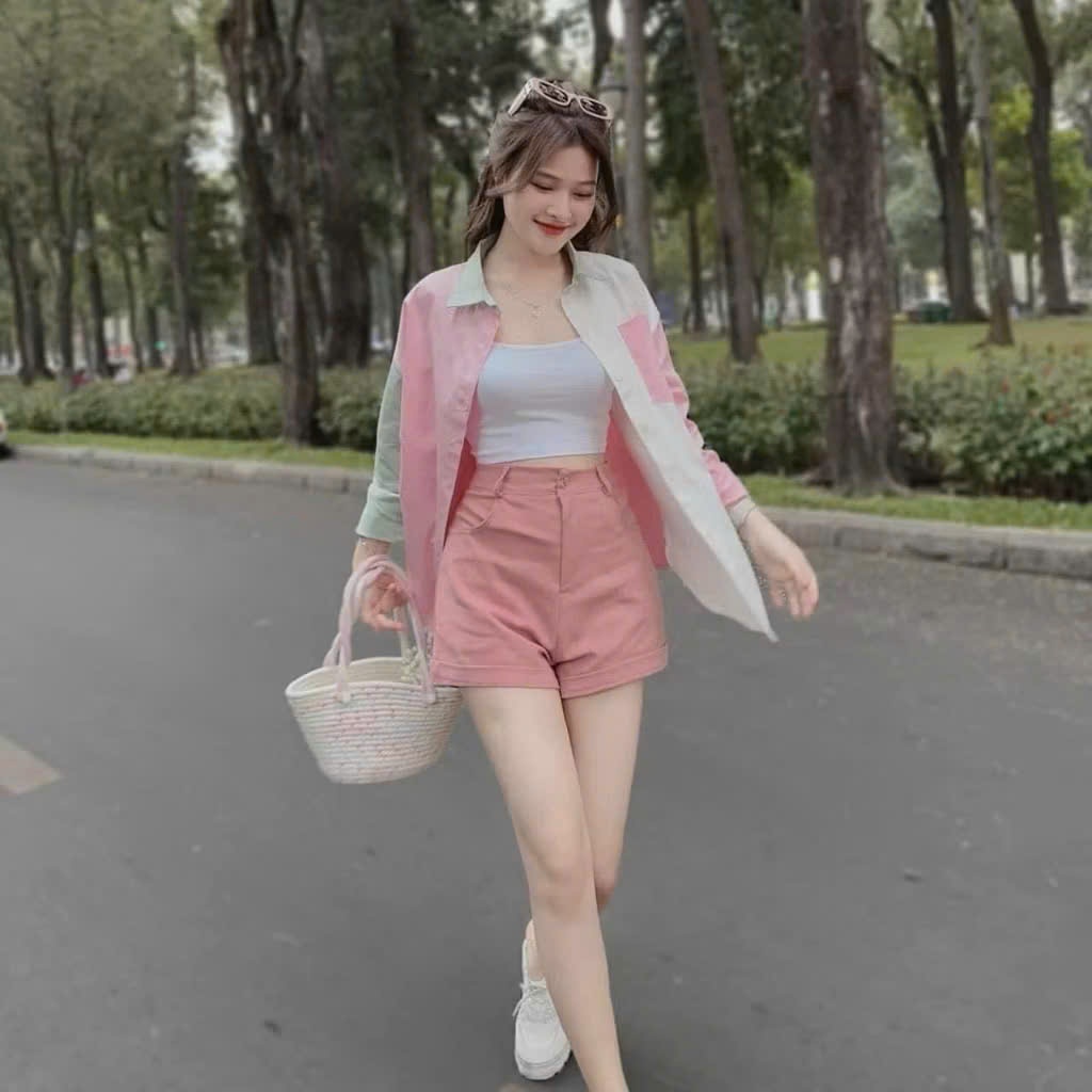 Set đồ nữ áo sơ mi phối màu xanh hồng phối quần short chất tuyết mưa kèm lót phù hợp đi làm đi chơi 
