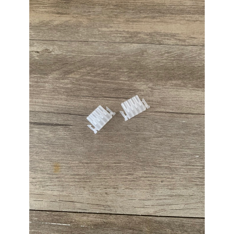 Jack 4P 2.2 passing cái trắng (1 bịch 50 cái)