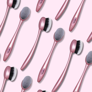 Cọ tán nền/tán khối RT Real Techniques Blend And Blur Contour Makeup Brush