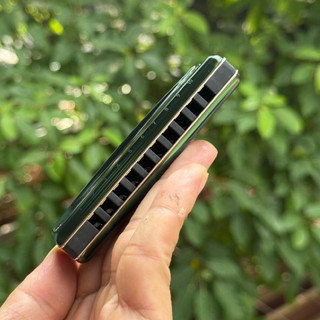 Kèn Harmonica Diatonic 10 lỗ Suzuki Olive C-20