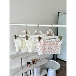 Áo Croptop Choàng Cổ Yếm Hoa