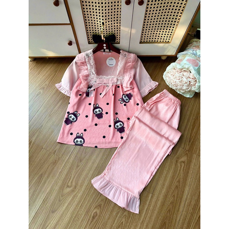xước tiểu thư