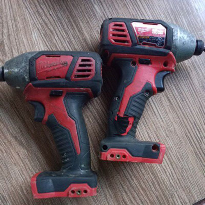 Bắn vít pin Milwaukee M18