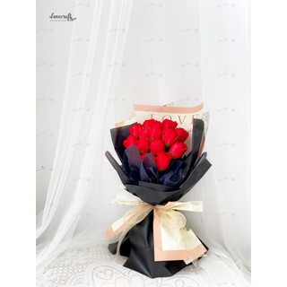 Bó Hoa sáp Hồng đỏ 15b Chữ Love - Kèm túi thiệp - Quà tặng kỉ niệm, valentine