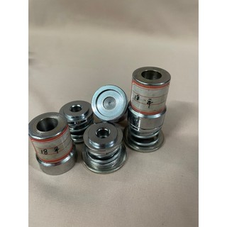 Khuôn bọc vải cúc mặt dẹt
