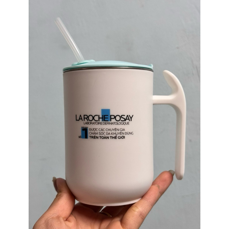 Ly giữ nhiệt La Roche Posay màu trắng có ống hút