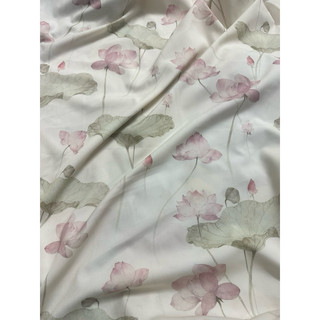 Vải lụa nhăn hoa sen may áo dài