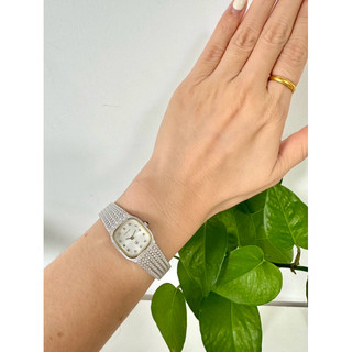 ĐỒNG HỒ NỮ LOVESELL THUỴ SĨ (dây lụa)
