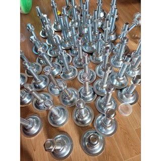 Chân tăng chỉnh  thép mạ phi 60