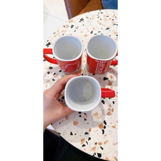 LY SỨ CÓ QUAI HỌA TIẾT