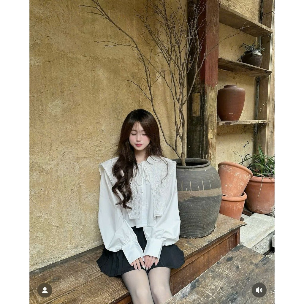 (A.08) Set Áo Sơ Mi Cách Điệu Phối Ren Đáp Thắt Nơ Cổ Mix Chân Váy Kaki Chéo Xếp Ly Style Tiểu Thư Lollaye | BigBuy360 - bigbuy360.vn