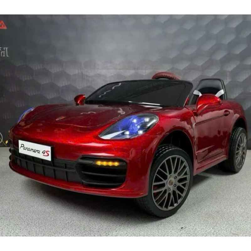 Xe ô tô điện AT1719 trẻ em Porsche Panamera - 4 động cơ khủng, ghế da bánh cao su AT 1719