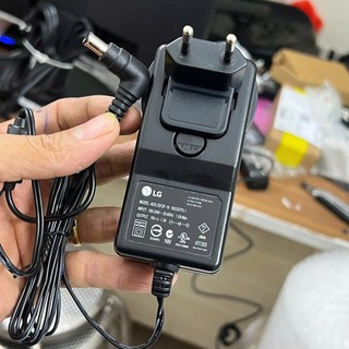 Adapter màn hình LG 19v 1.3a
