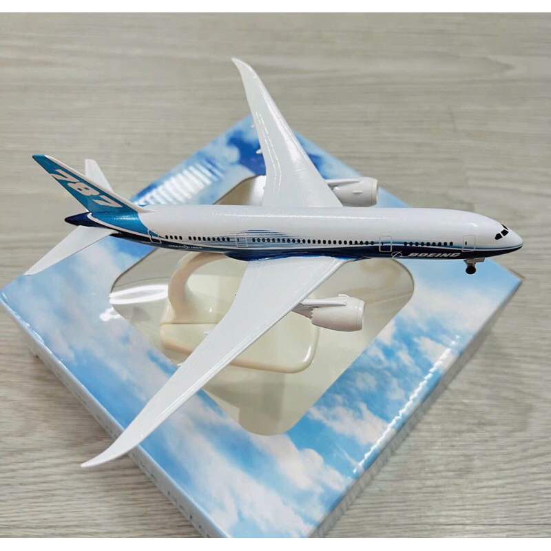 Mô Hình Máy Bay BOEING B787 Dreamliner Tỉ Lệ 1:400. Mô Hình Máy Bay Kim Loại Cao Cấp Cực Đẹp