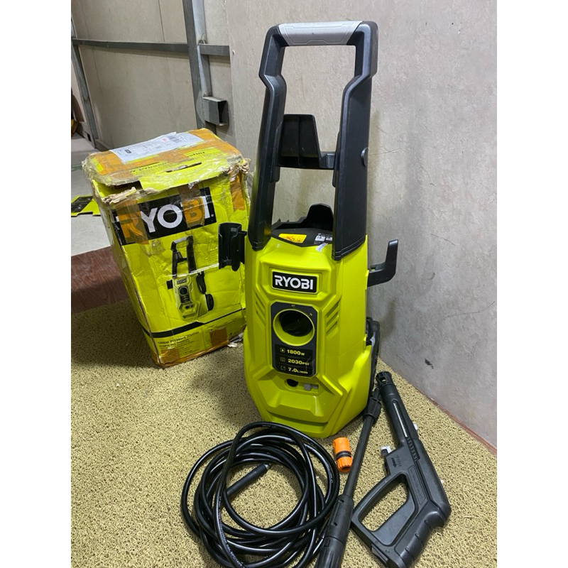 máy rửa xe ryobi 1800w