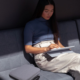 Túi chống sốc Microsoft Surface Pro 7/Pro 8/Pro 9/Microsoft Surface Go 1/2/3 Parallel Hardshell