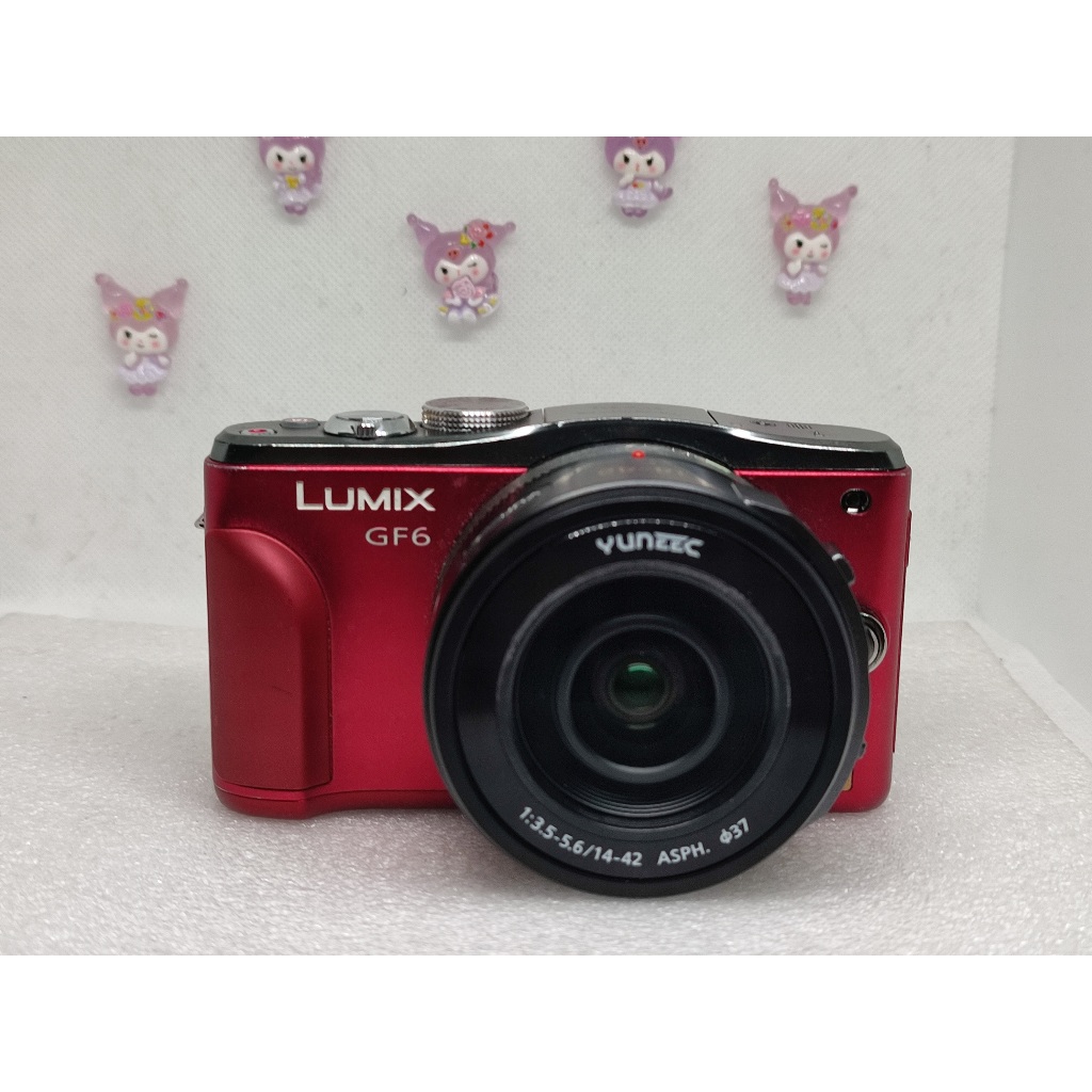 Máy ảnh Panasonic Lumix DMC-GF6 kèm len 14-42 - tiếng anh - có wifi - màn lật - cảm ứng.