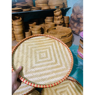 Mẹt tre hun khói