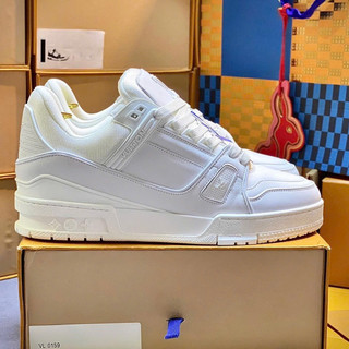 GIÀY L’V TRAINERS WHITE LAI AU [ BẢN CAO CẤP ] [ Full Box ]
