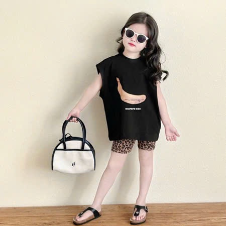 Set đồ bé gái áo thun form rộng in hình chuối + quần short da báo cá tính, đồ bộ bé gái hot trend