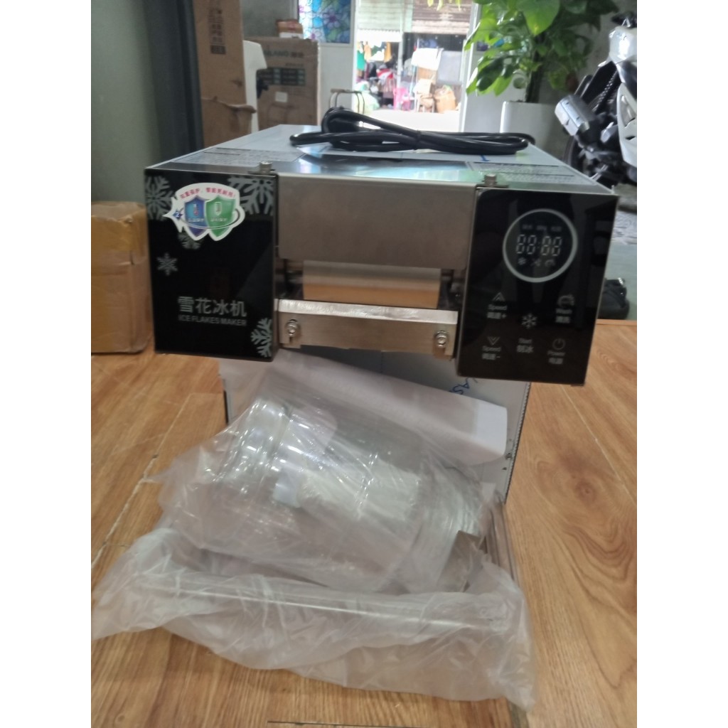 Máy làm kem tuyết Bingsu, đá bào kem tuyết,Công suất 900w-mạnh mẽ làm kem nhanh ,hàng chính hãng