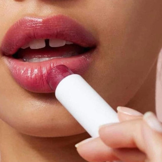 Son Dưỡng Môi Labello Cherry Có Màu – Cấp Ẩm Suốt 24H, Mềm Mịn, Không Bết Dính