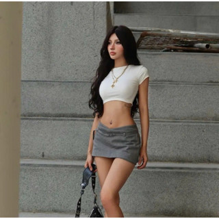 chân váy ngắn cạp trễ có thắt lưng , kendie skirt dhcloset