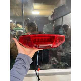 Đèn hậu xe điện 133s plus kèm xi nhan nháy 7 màu siêu sáng chạy điện 48v 