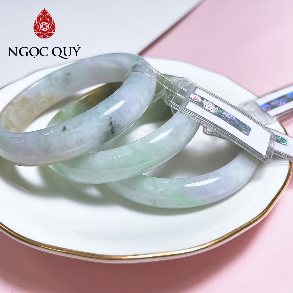 Vòng tay liền khối đá cẩm thạch jadeite jade type A chất nếp ni 54 điểm hoàng phỉ ( kèm kiểm định Li