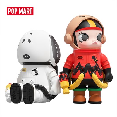 POP MART MEGA SPACE MOLLY 100% Charlie Brown & Snoopy