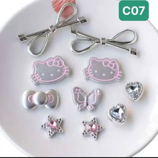 Charm Sticker Trang Trí Dép Nhiều Mẫu Ngẫu Nhiên Cute Hợp Mọi Phong Cách - Michi
