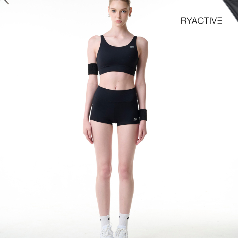 Quần biker ngắn thể thao RYACTIVE - MOVEMENT BIKER Màu Đen