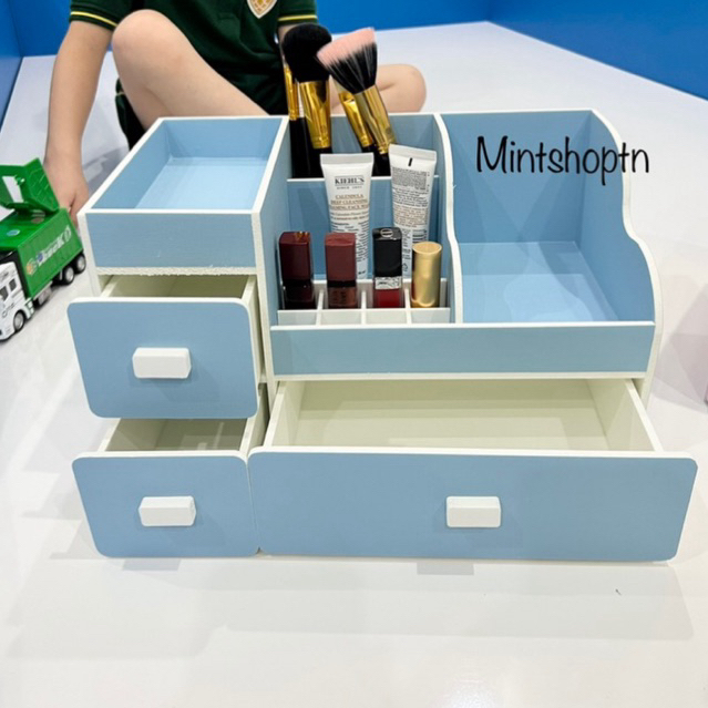 Kệ Đựng Mĩ Phẩm màu baby blue xanh da trời pastel xinh xắn max 35cm