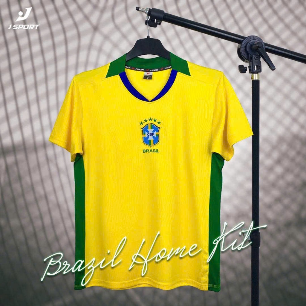 Bộ Quần Áo bóng đá tuyển Brazil Logo Thêu, Bộ quần áo đá banh đội tuyển Brazil thun mè cao cấp A28