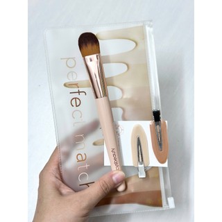Set Cọ Và Kẹp Tóc Macy's Gift Perfect Match Kèm Túi Đựng
