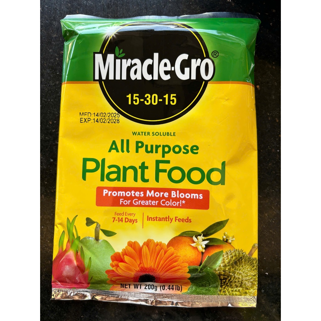 Phân bón lá Miracle-Gro 15-30-15+TE gói 200gr
