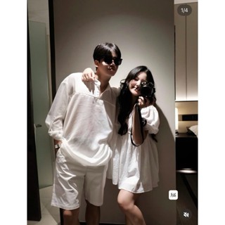 Set đồ đôi váy babydoll cổ chữ V nhún bèo xòe kèm áo thun nam cá tính năng động cho các cặp đi biển – BaoTrang.clothes