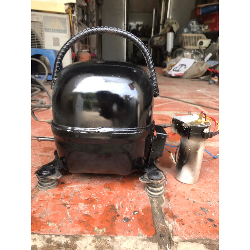 Block tủ lạnh toshiba zin cũ tốt chế  bơm xe máy ô tô