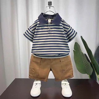 Bộ quần áo polo bé trai có cổ hoạ tiết kẻ chất cotton mềm mịn và quần kaki túi hộp nâu cho bé -Polo Cổ Xanh
