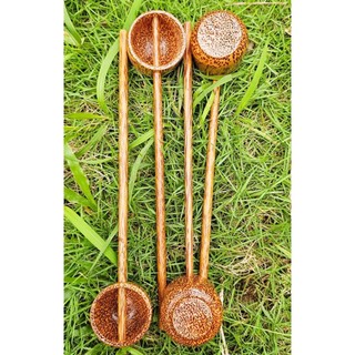 Gáo dừa múc nước, nước tương, chất lỏng,....
