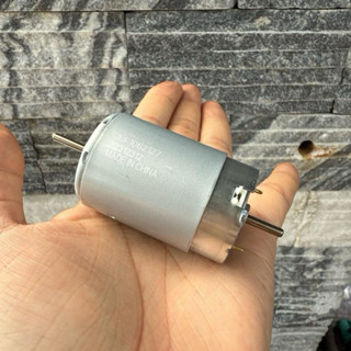 Động cơ  550 johnson 2 đầu trục 3,17mm điện áp 12-18v 1750 vòng /1 phút